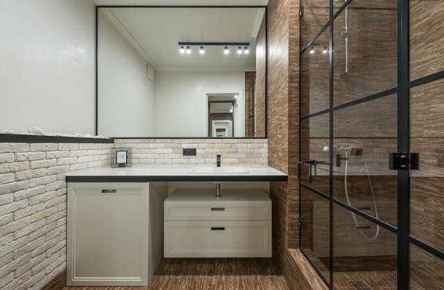 Bathroom custom-built furniture in New York